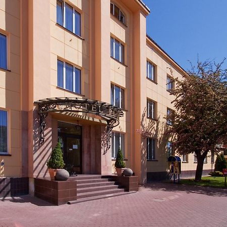 Hotel Płock エクステリア 写真