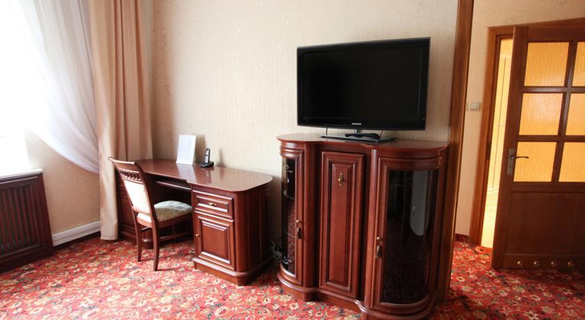 Hotel Płock エクステリア 写真
