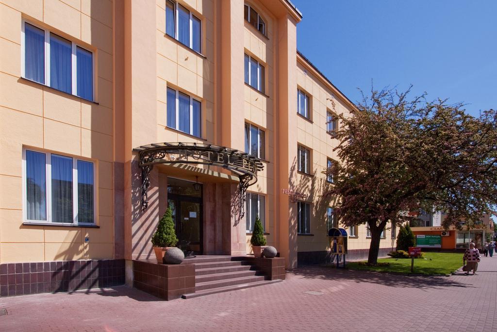 Hotel Płock エクステリア 写真